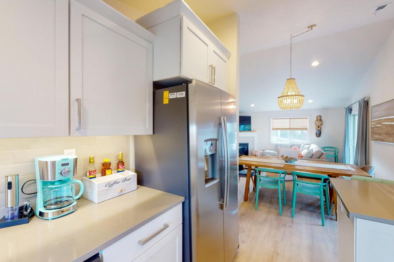 Turquoise Dreams Villa ลินคอล์น ซิตี้ ภายนอก รูปภาพ