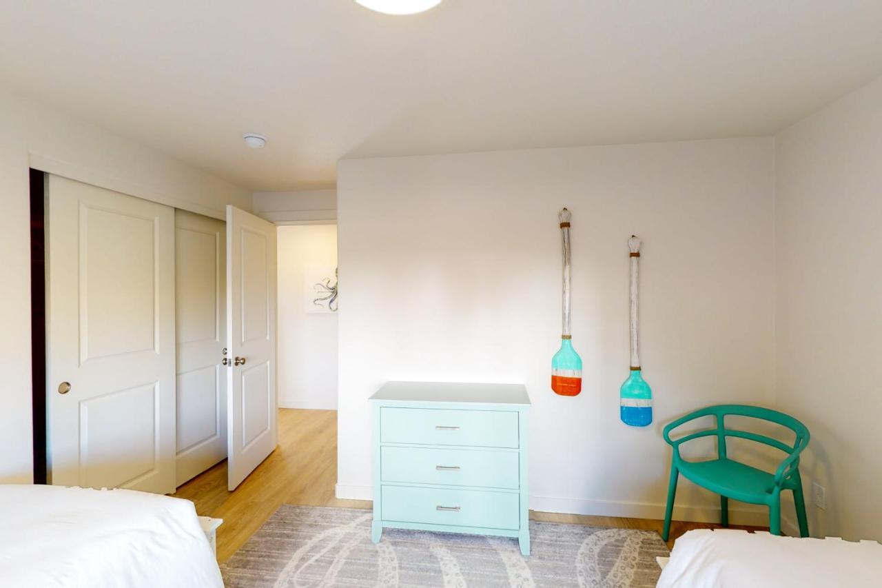 Turquoise Dreams Villa ลินคอล์น ซิตี้ ภายนอก รูปภาพ